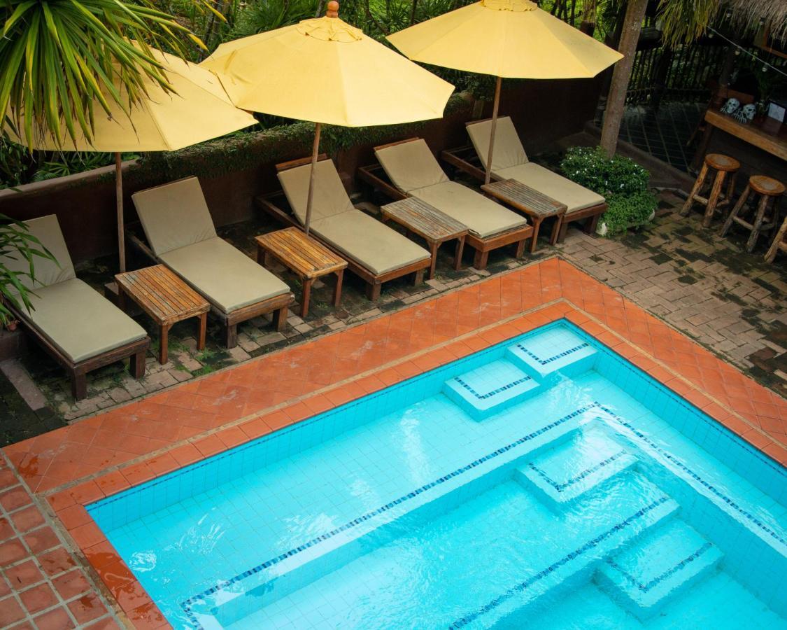 Baanpong Lodge San Kamphaeng Eksteriør bilde
