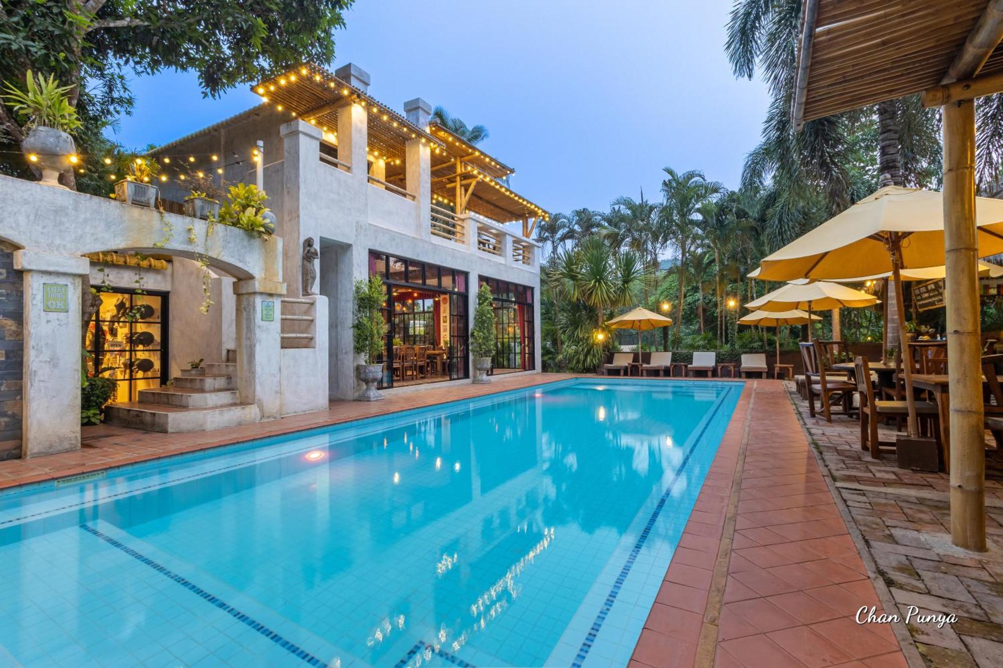 Baanpong Lodge San Kamphaeng Eksteriør bilde
