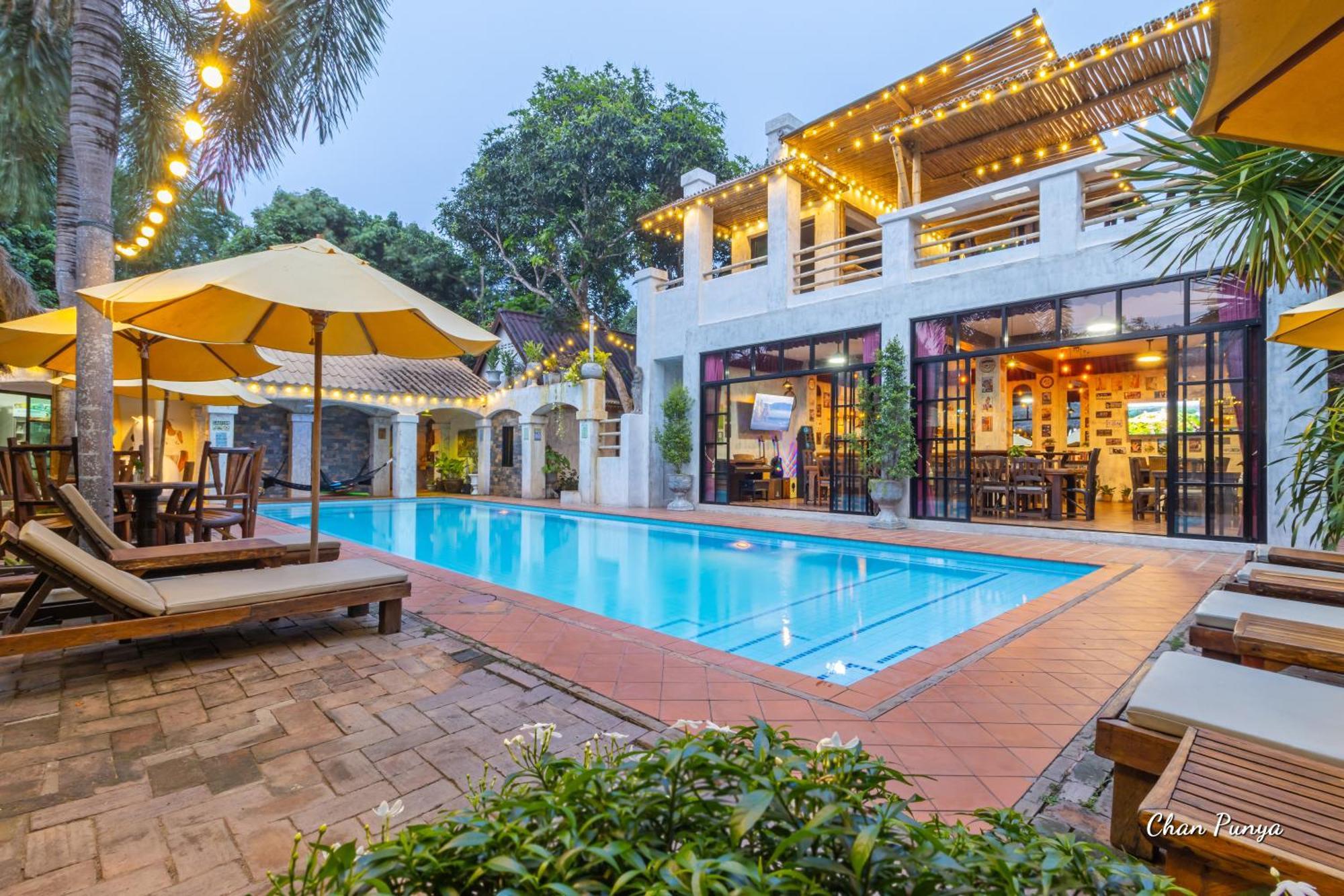Baanpong Lodge San Kamphaeng Eksteriør bilde