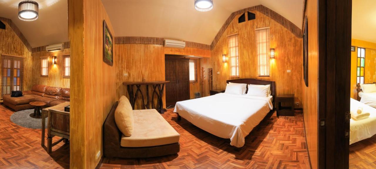 Baanpong Lodge San Kamphaeng Eksteriør bilde